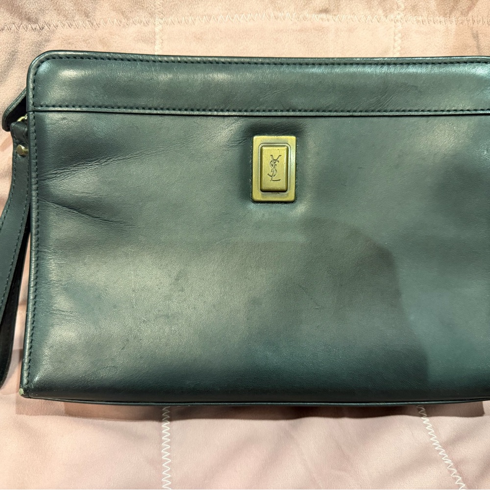Yves Saint Laurent Clutch Bag- black leather